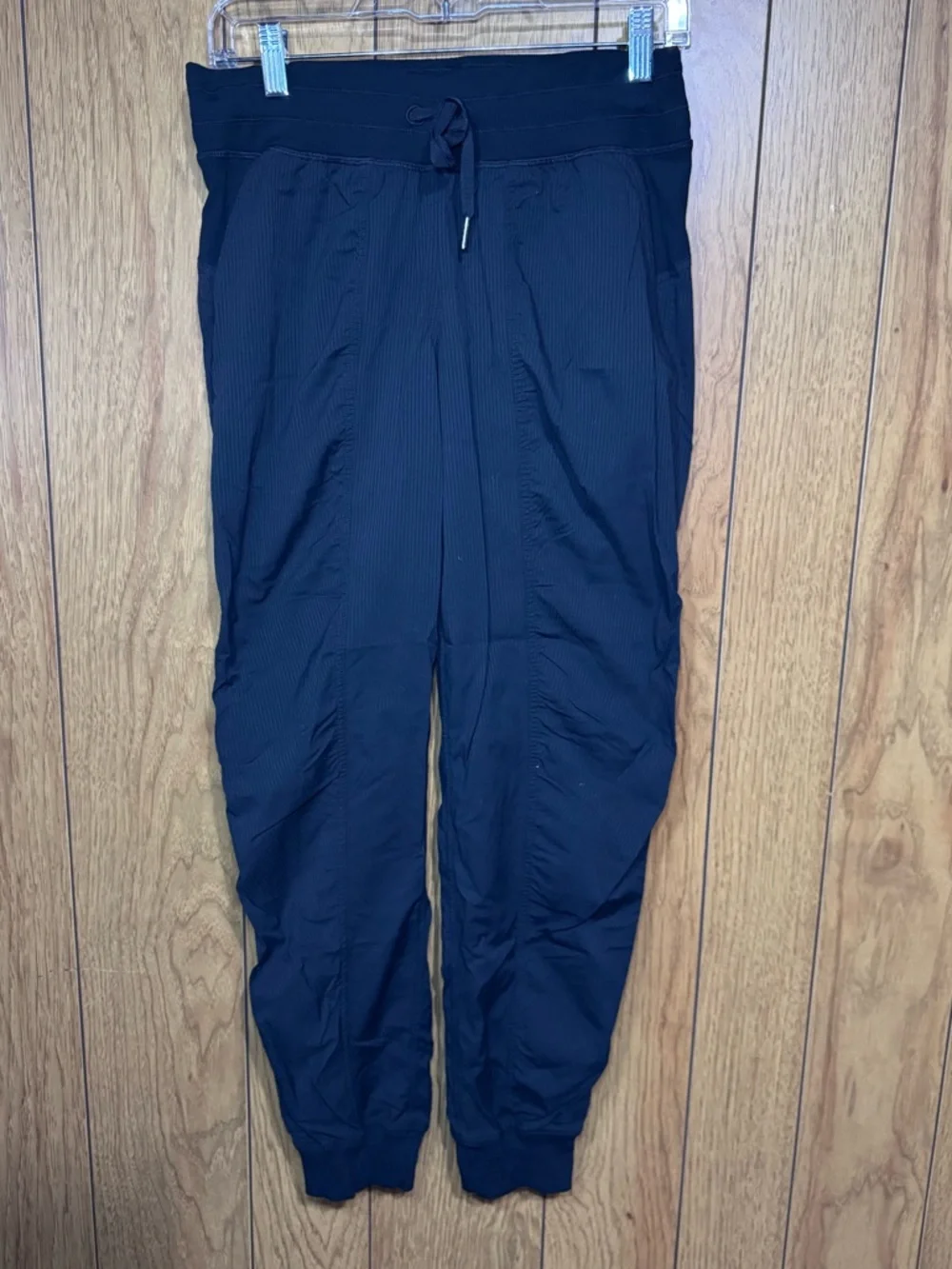 Lululemon Size‎ 8 Dance Studio Jogger Black Textured High Rise Pants